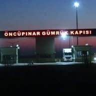 ÖNCÜPINAR GÜMRÜK KAPISI SIRA